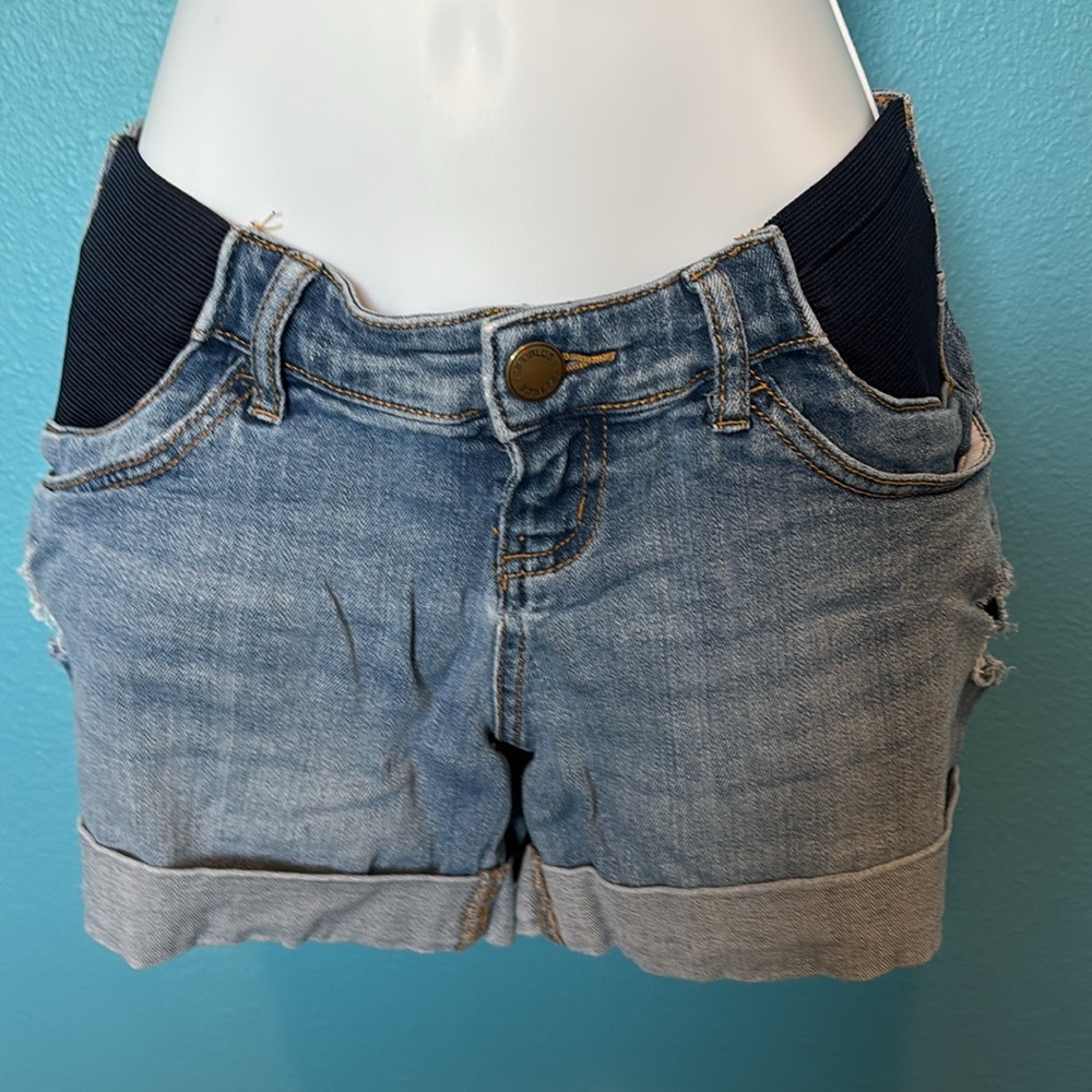Indigo Blue maternity shorts in size small
